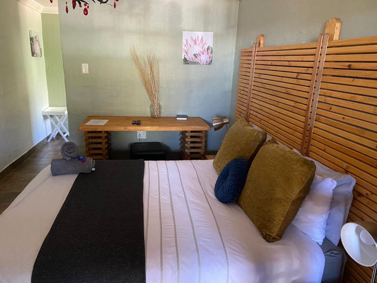 Karoozin Village Oudtshoorn Eksteriør bilde